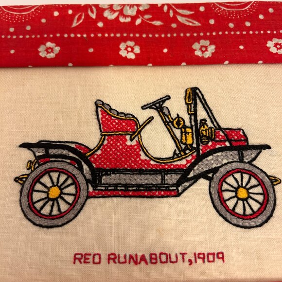 4-Vintage 1970s Embroidered Classic Cars | Handmade Framed Fabric Pane - Picture 2 of 9